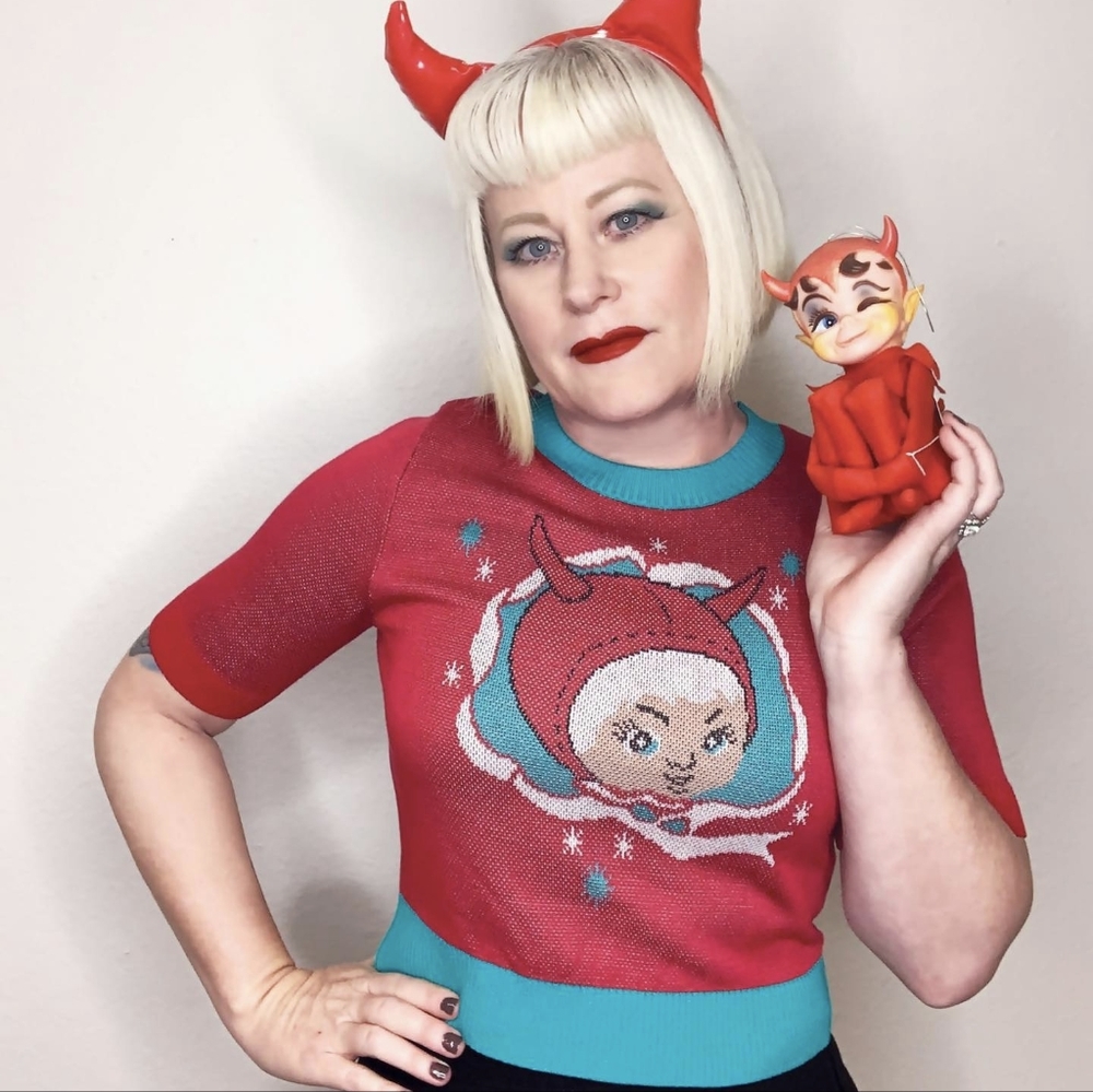 TOBS Kewpie Krampus Crop Sweater XL